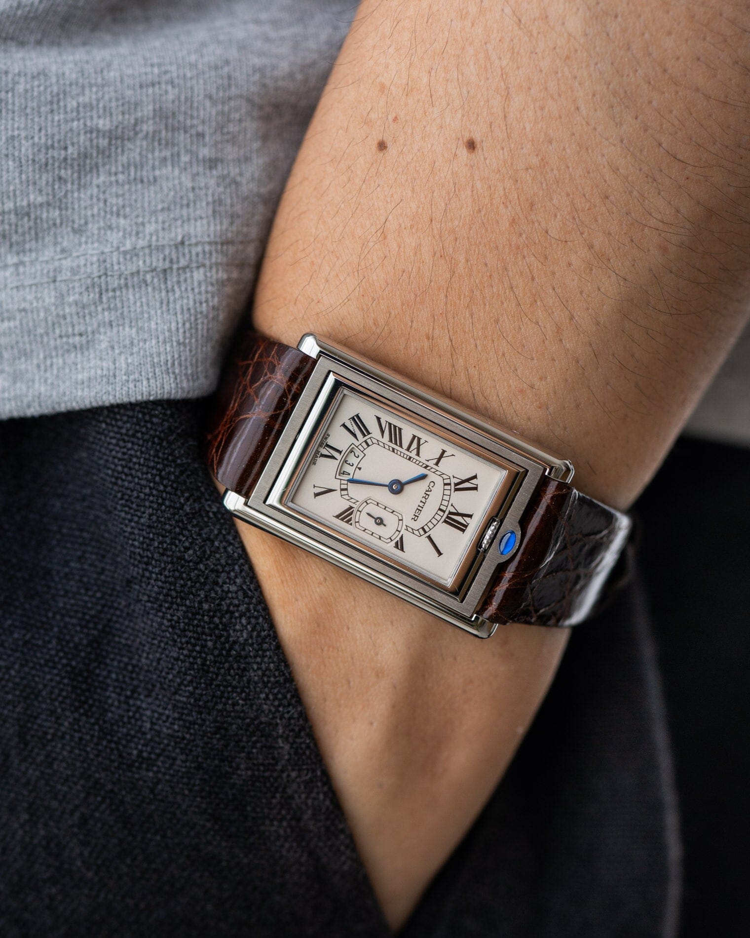 Cartier タンク バスキュラント XL 2522 保証書付き コンプリートサービス済み Watch CARTIER