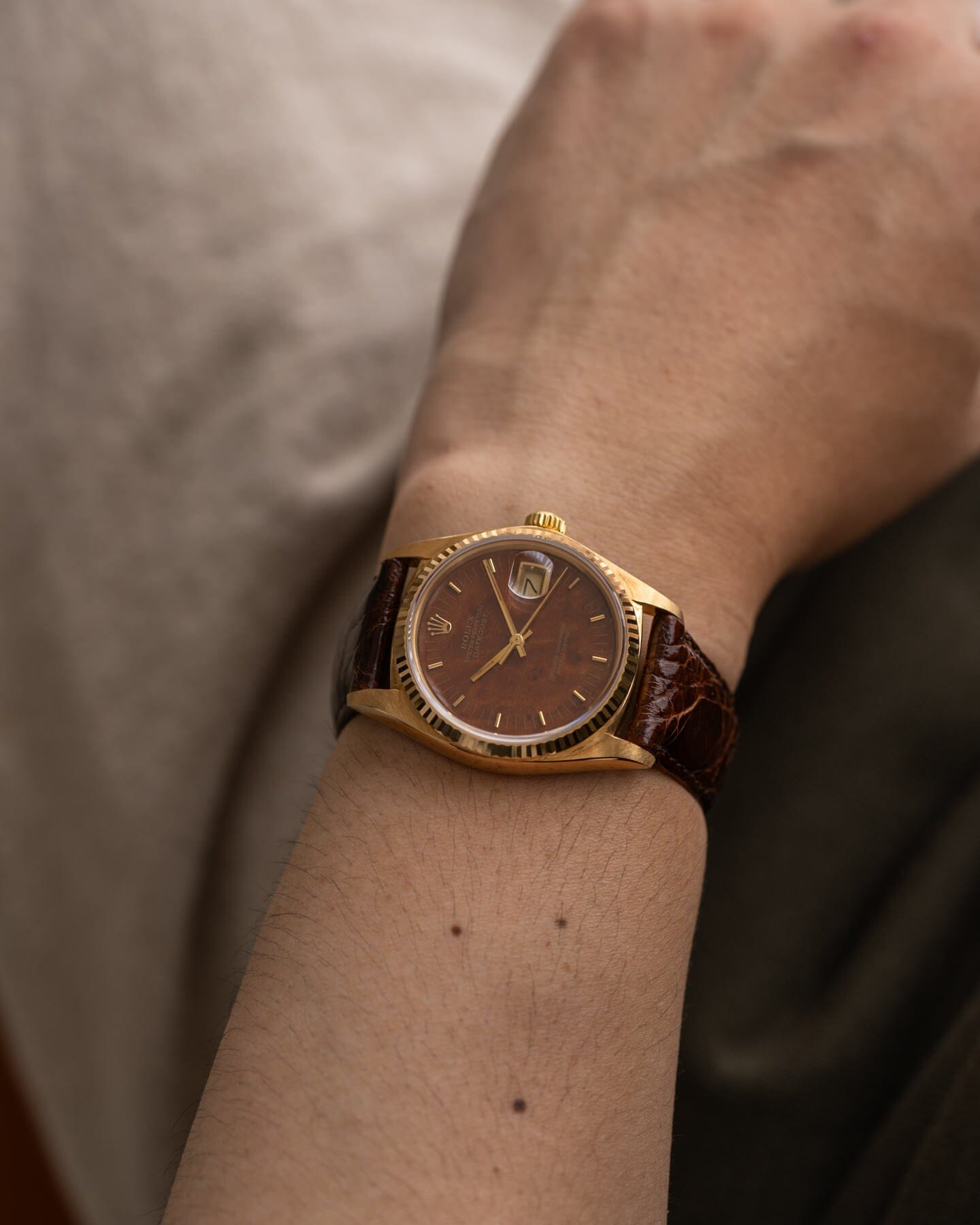 Rolex Datejust 16018 YG Mahogany Dial Watch ROLEX