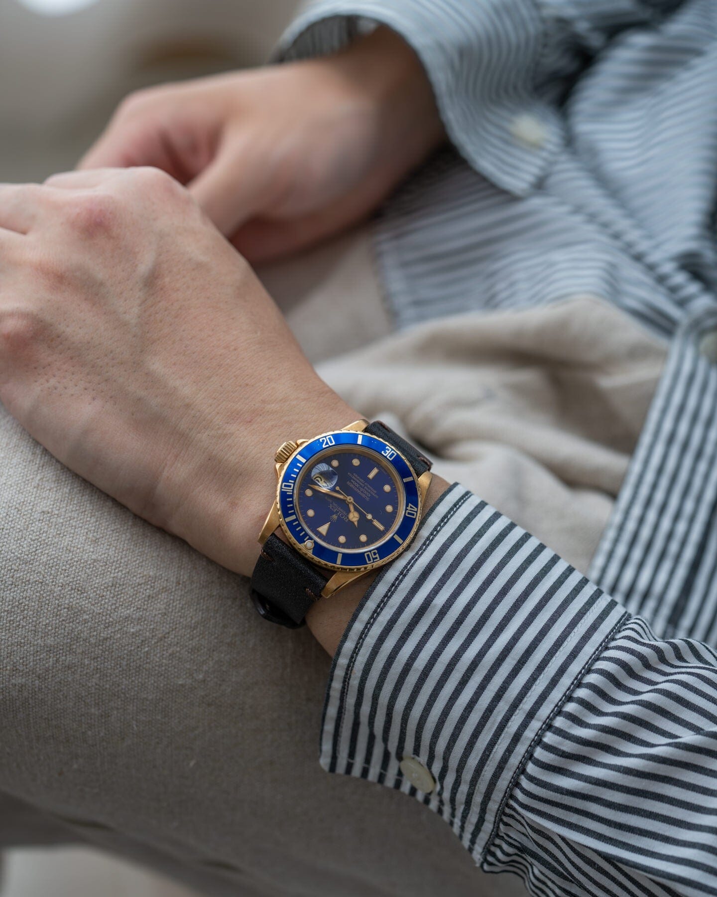 Rolex Submariner Date 16808 YG Blue Dial Watch ROLEX