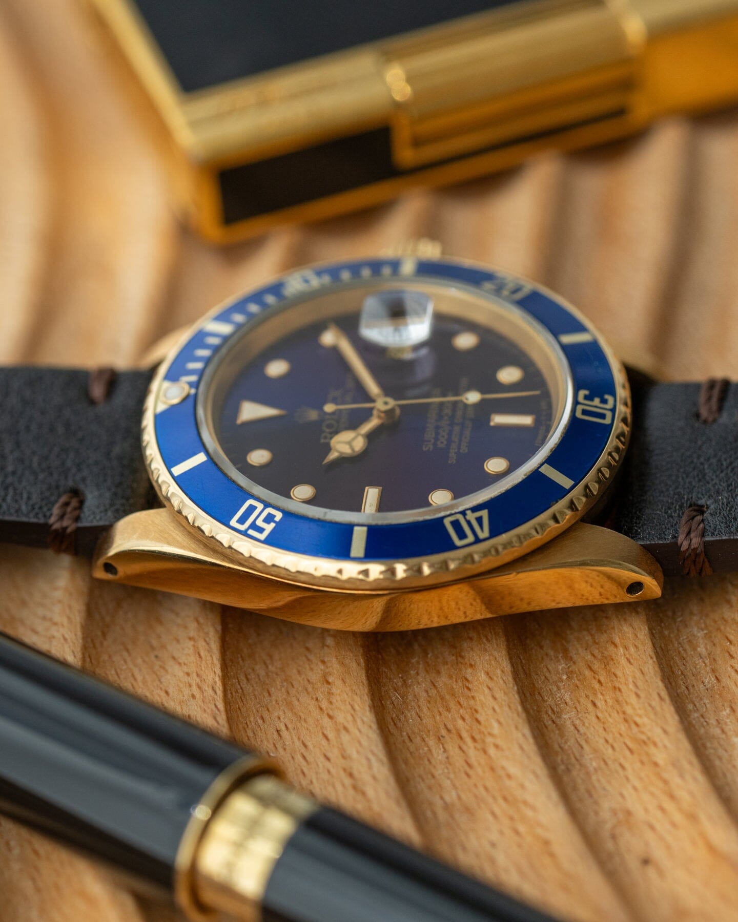 Rolex Submariner Date 16808 YG Blue Dial Watch ROLEX