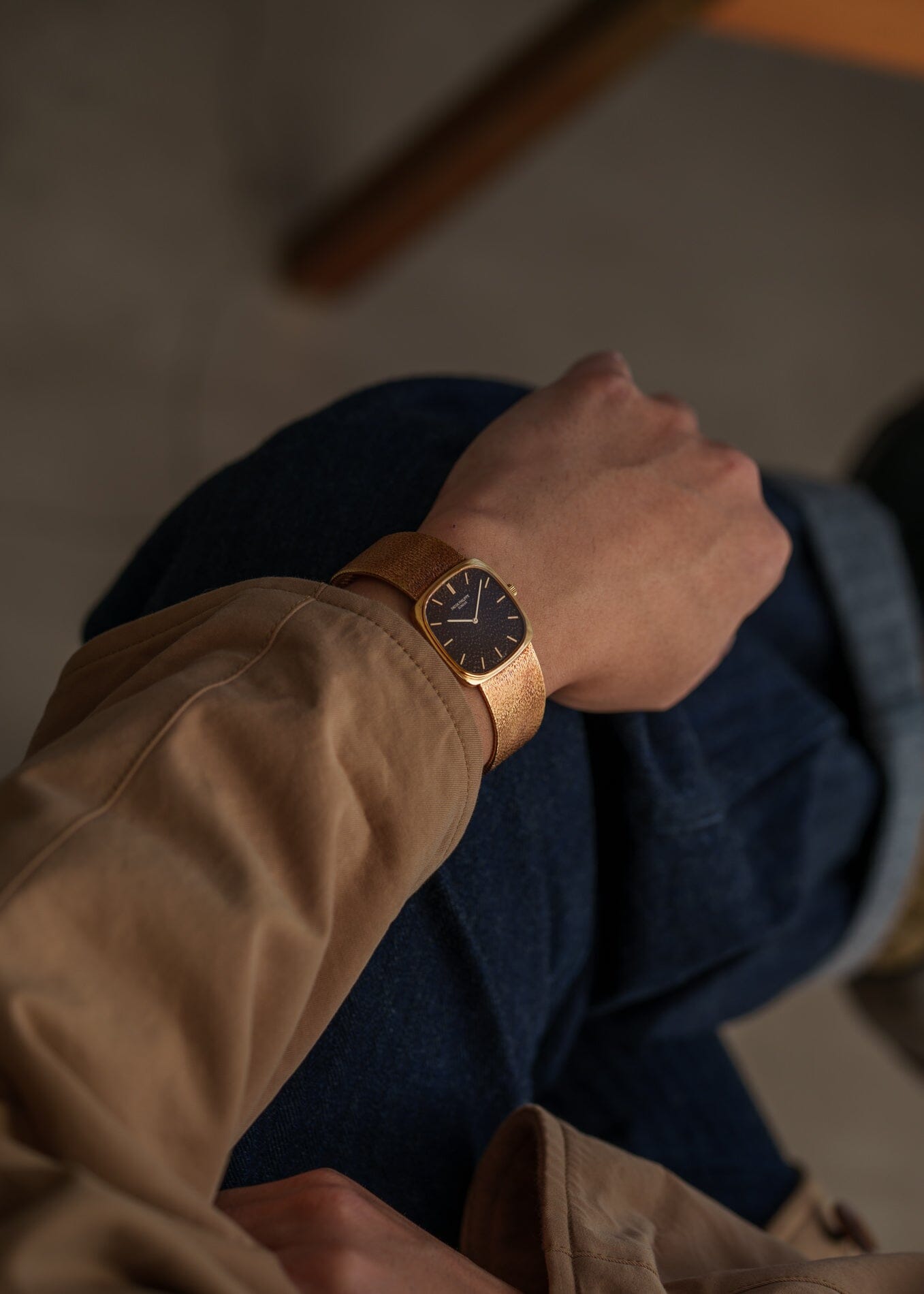 Patek Philippe 3666 クッションケース YG ブラックダイアル 槌目仕上げ Watch PATEK PHILIPPE