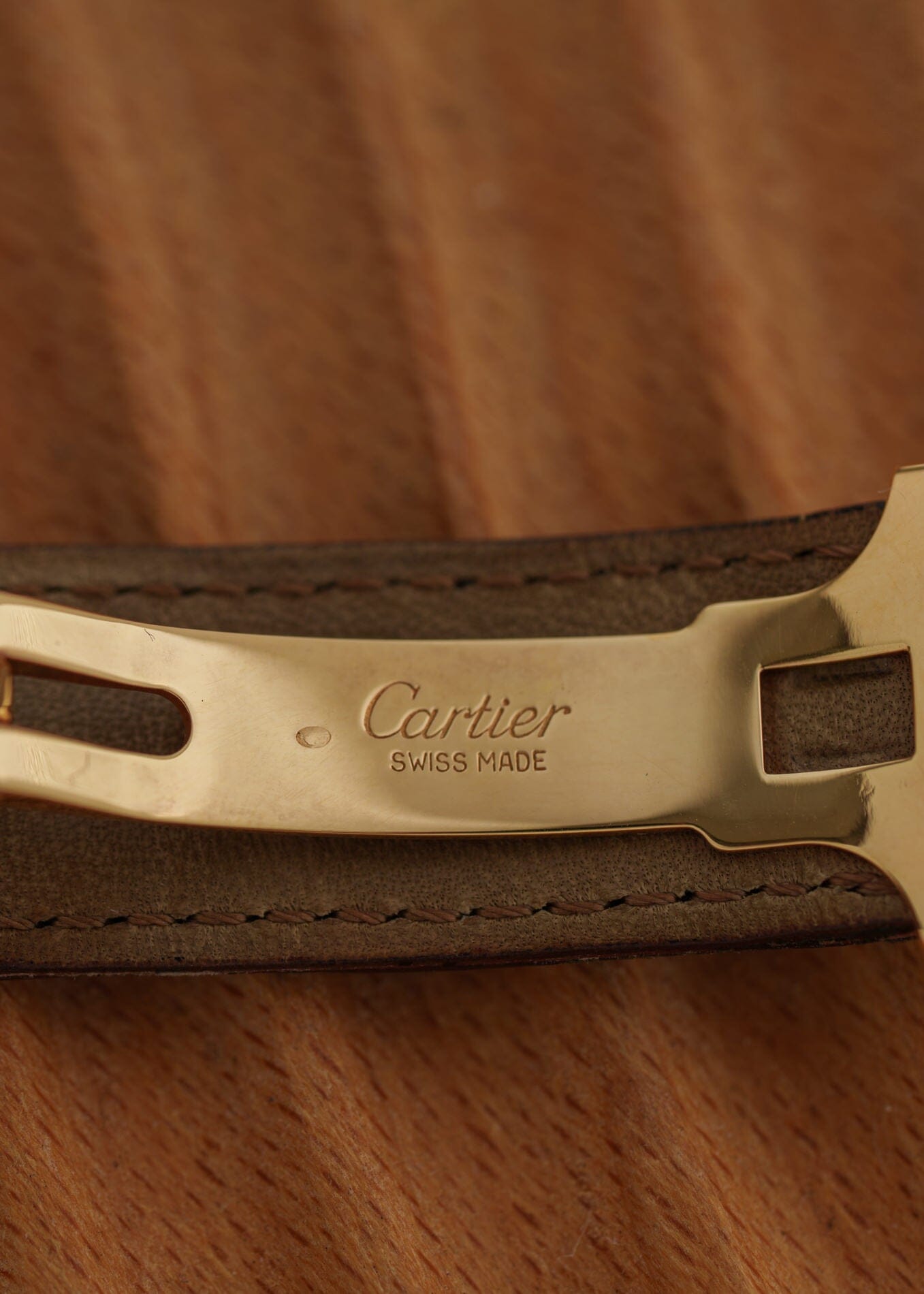 Cartier タンク ルイ カルティエ LM 819001 YG ムーンフェイズ Dバックル付き Watch CARTIER