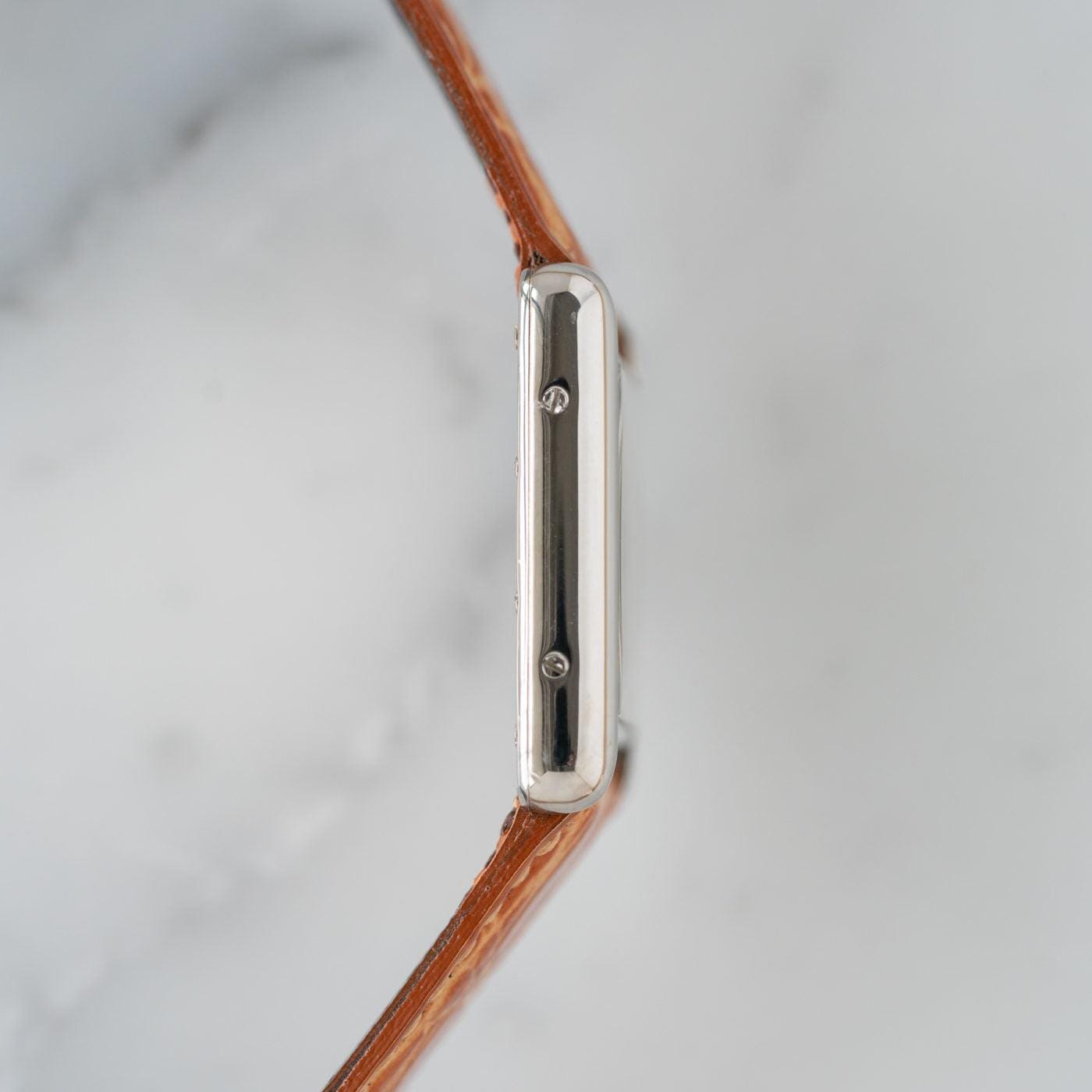 must de Cartier Tank QZ Big Arabic Dial - Arbitro