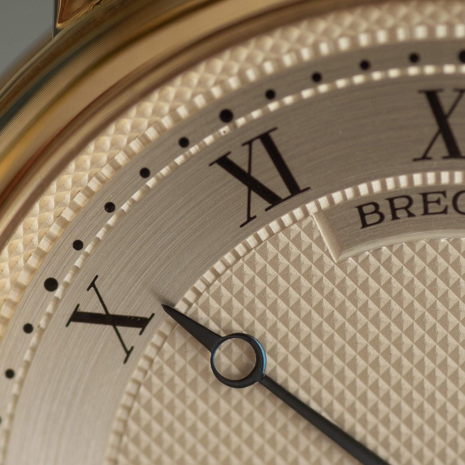 BREGUET Classique 3200 Round YG - Arbitro