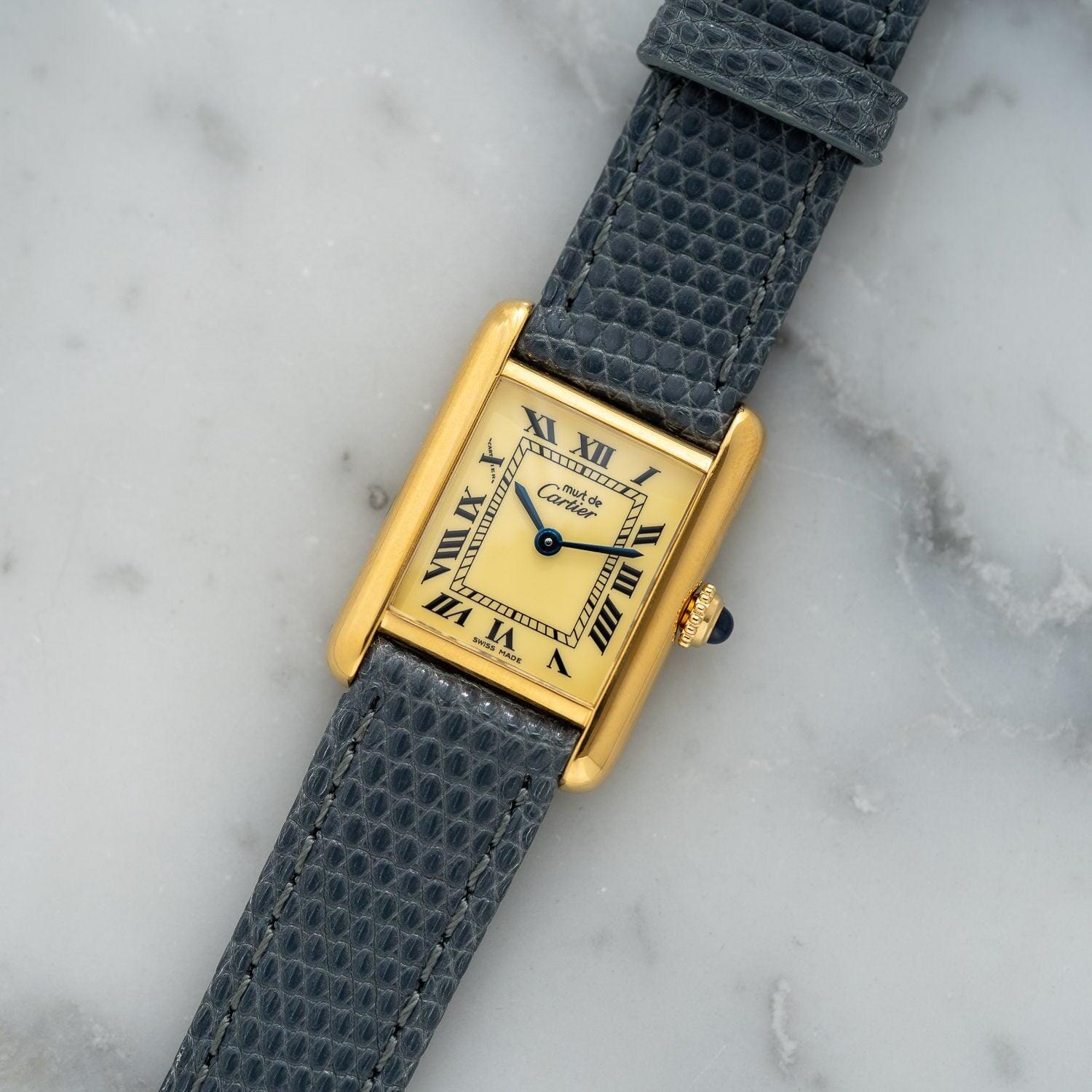 カルティエ マストタンク SM アイボリーローマン / must de Cartier Tank SM Ivory Roman - Arbitro
