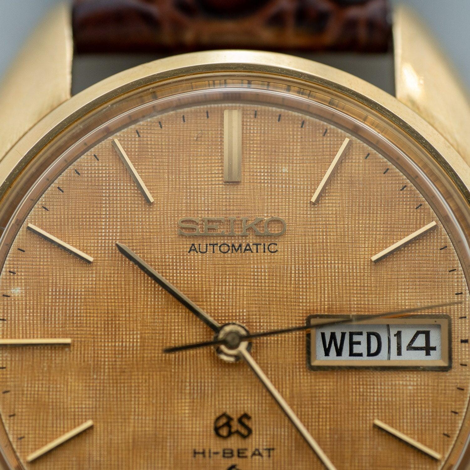 GRAND SEIKO Hi-BEAT 5646-7005 YG Patina Dial - Arbitro