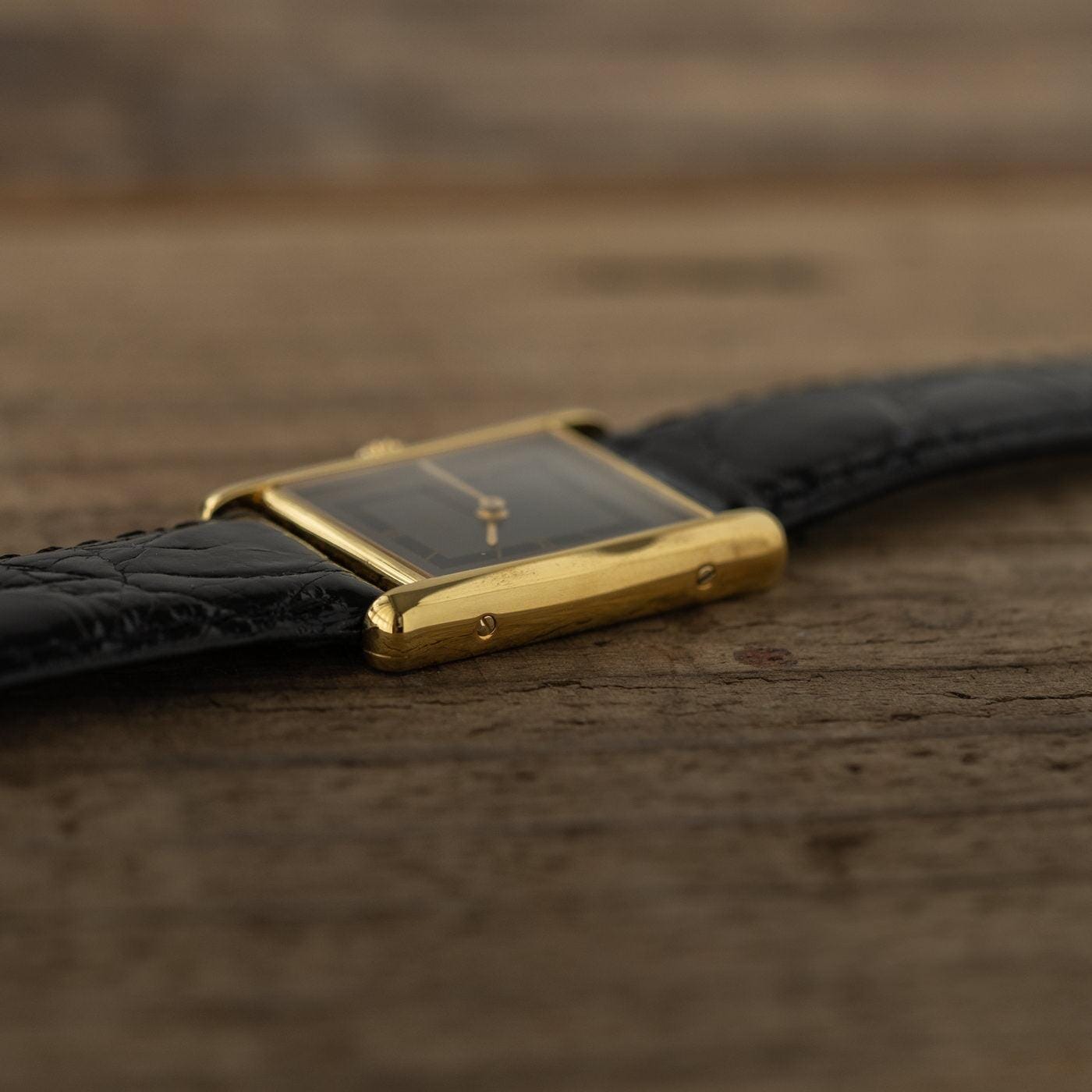 CARTIER must de Cartier Tank LM Grey Roman 1990s - Arbitro