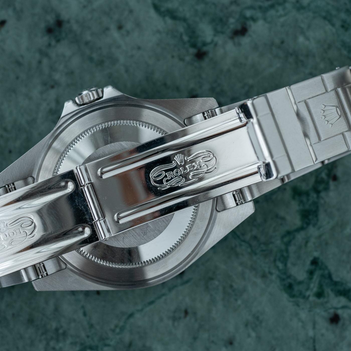 ROLEX Explorer II 16570 White Dial “Polar” - Arbitro