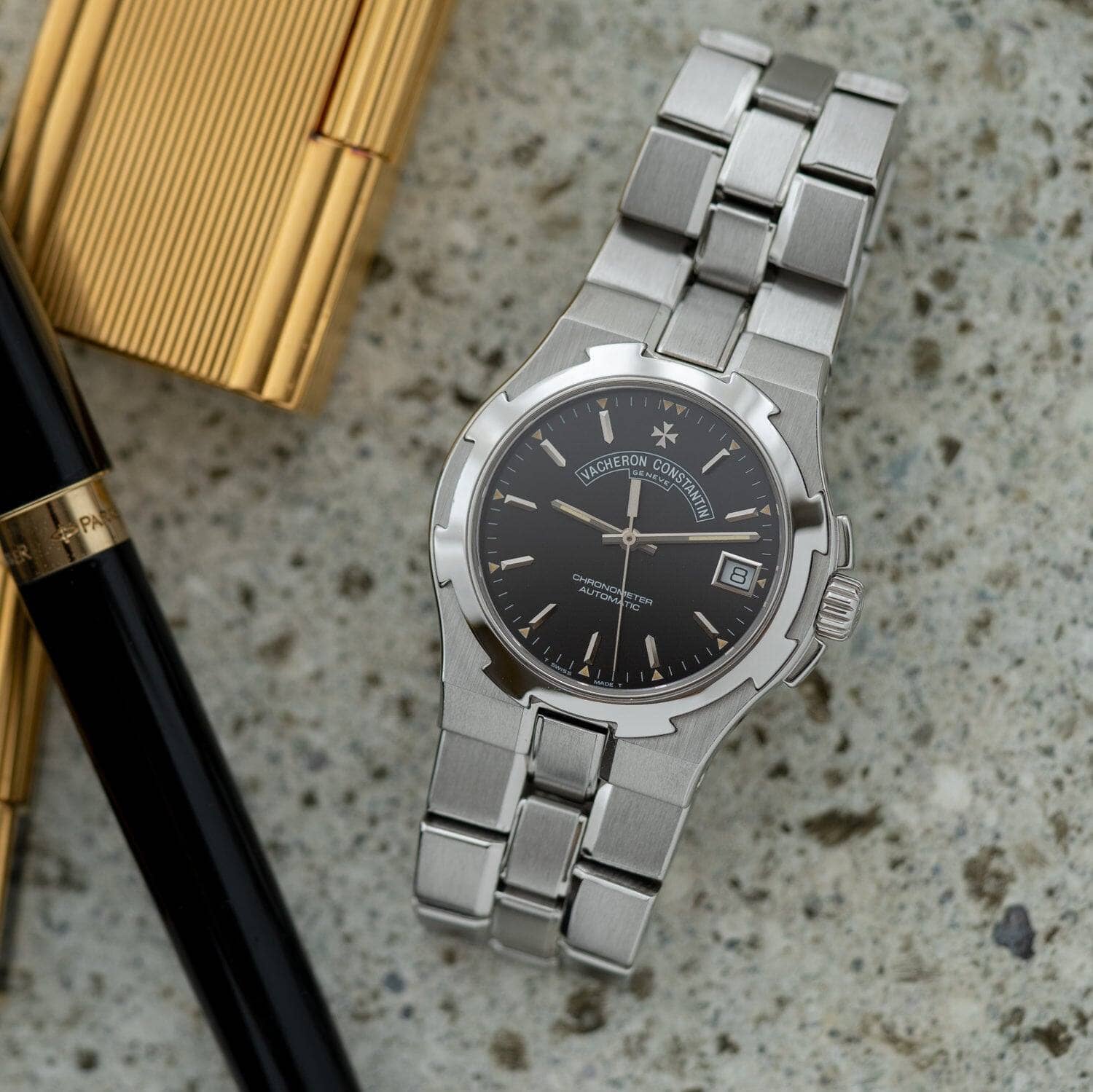 VACHERON CONSTANTIN Overseas 42042 Black Box and Paper - Arbitro