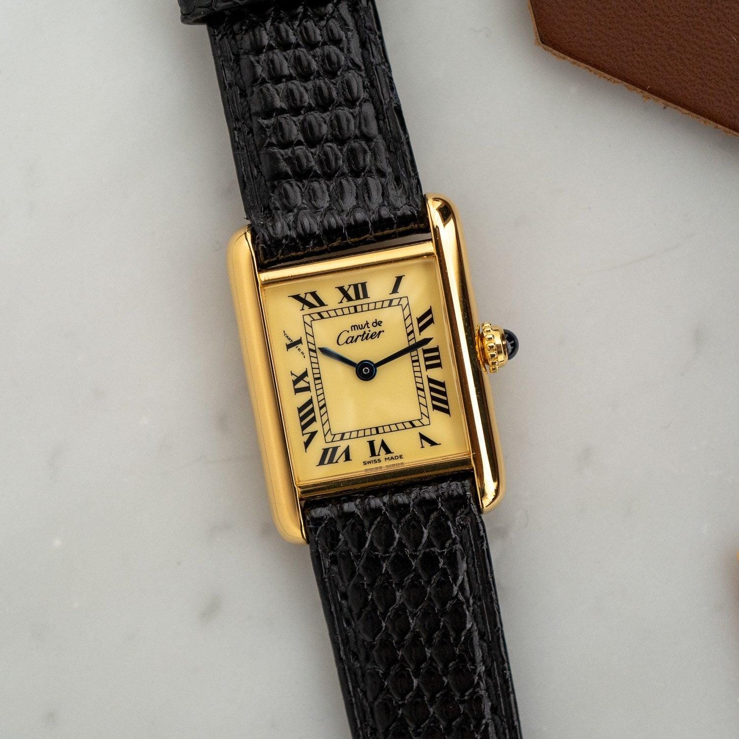 カルティエ マストタンク SM 5057001 アイボリーローマン / must de Cartier Tank SM Ivory Roman - Arbitro