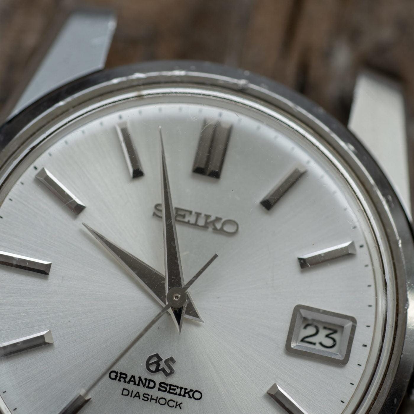 GRAND SEIKO Self-Dater 5722-9990 1960s - Arbitro