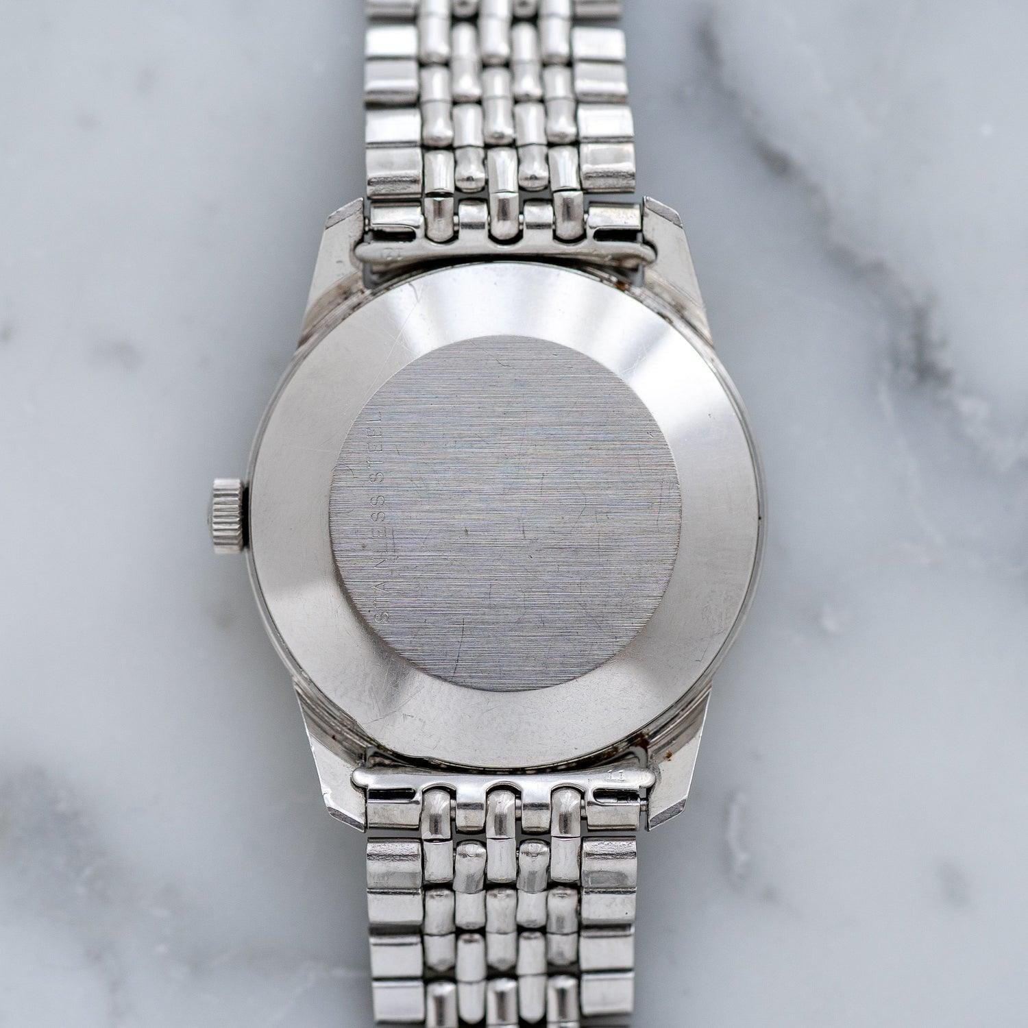 IWC Round R810A Ivory Dial - Arbitro