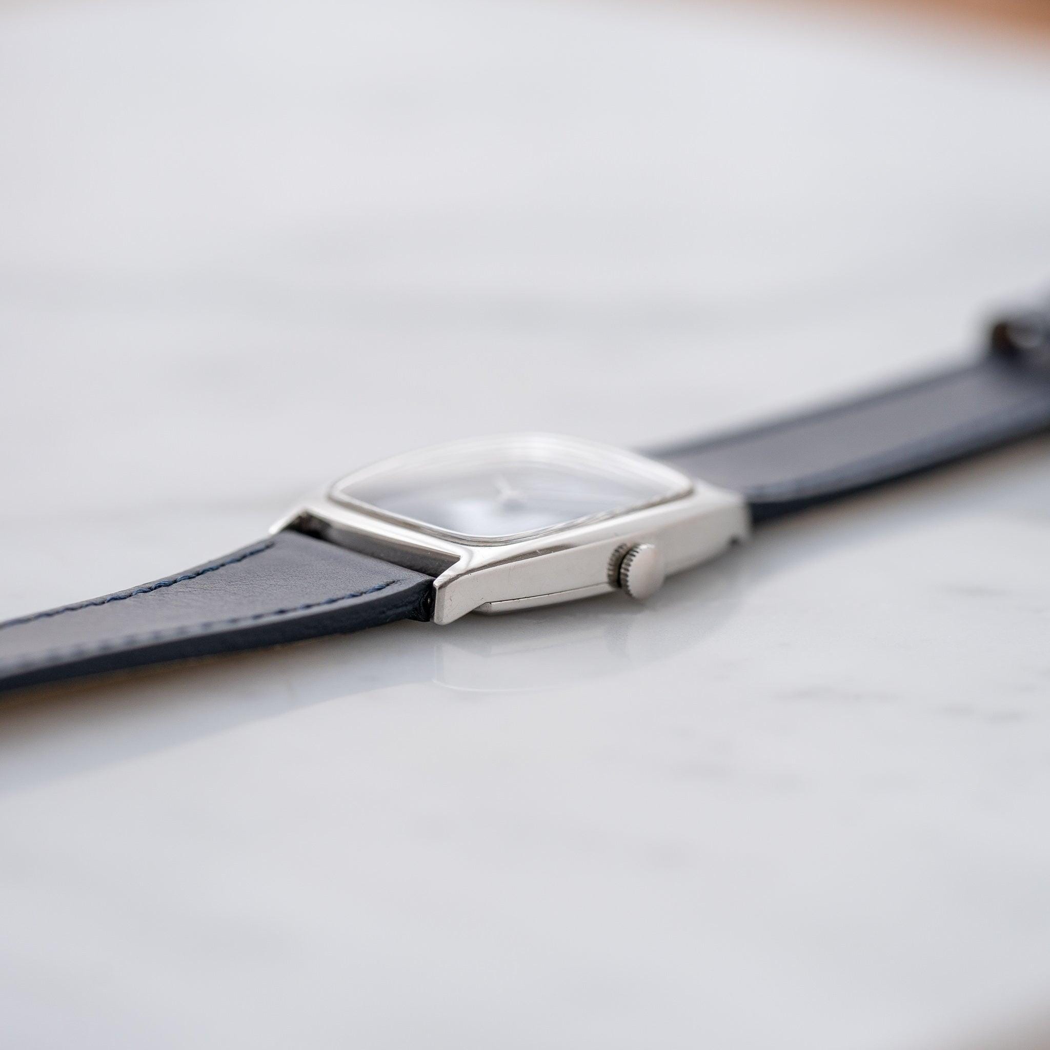 IWC Rectangle 2582 Glossy Black Dial - Arbitro