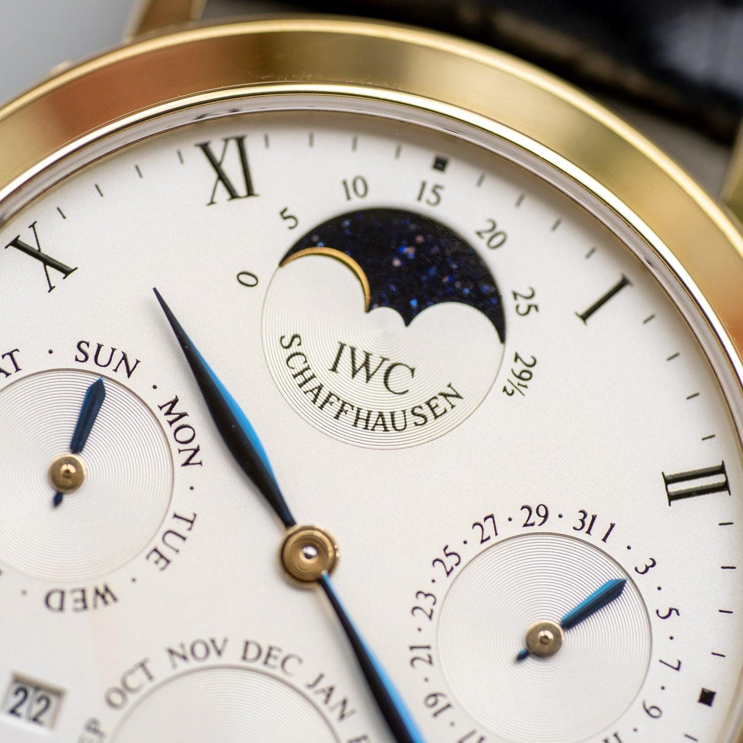 IWC Portofino "Romana" 2050 Perpetual Calendar YG - Arbitro