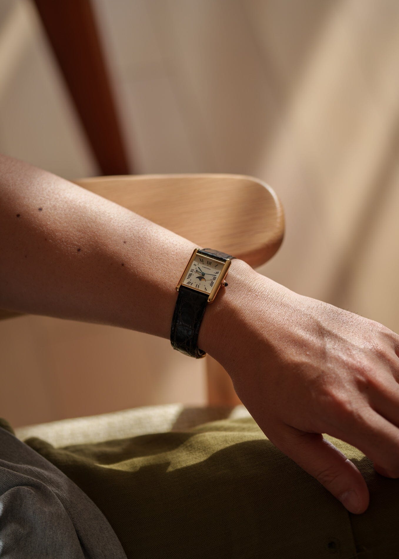 Cartier タンク ルイ カルティエ LM 81900 YG ムーンフェイズ コンプリートサービス済み Watch CARTIER 