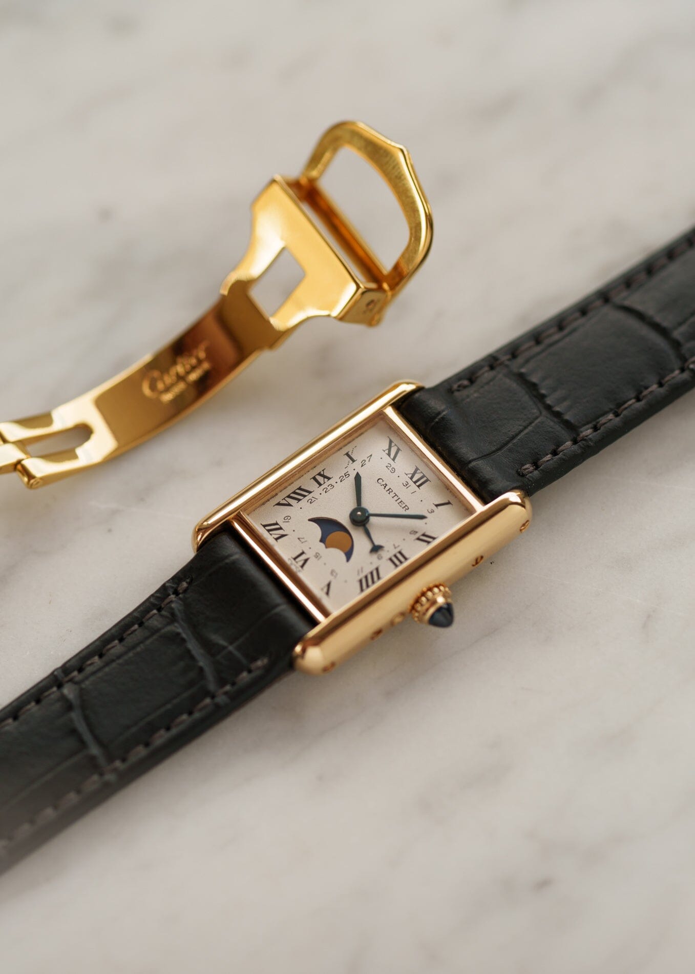 Cartier タンク ルイ カルティエ SM 819003 YG ムーンフェイズ | ARBITRO