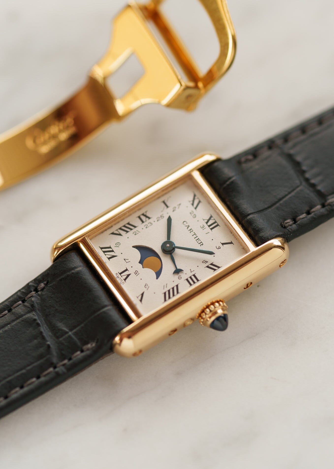 Cartier タンク ルイ カルティエ SM 819003 YG ムーンフェイズ | ARBITRO