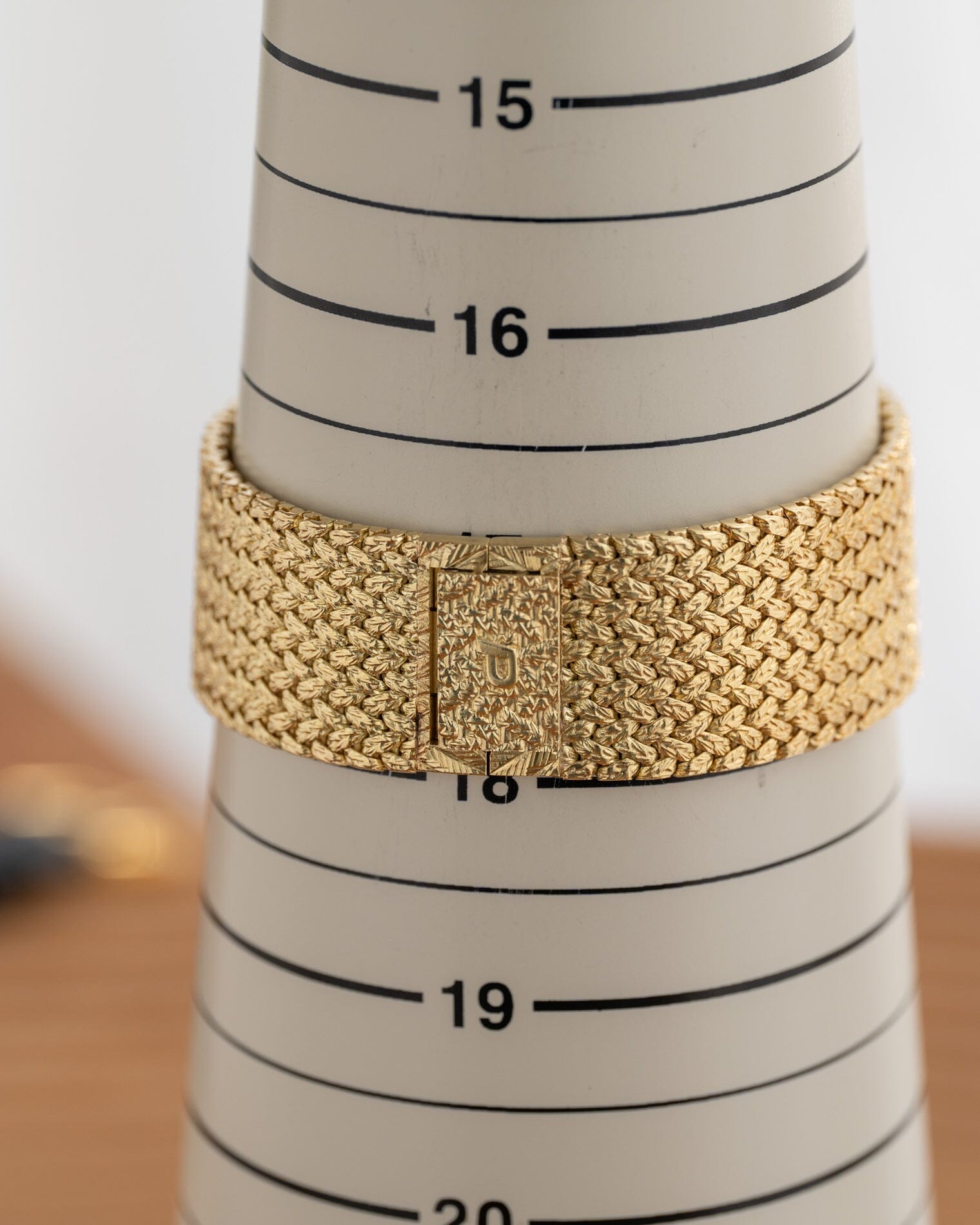 Piaget スクエア 934D2 YG 手巻き オニキスダイアル 4P