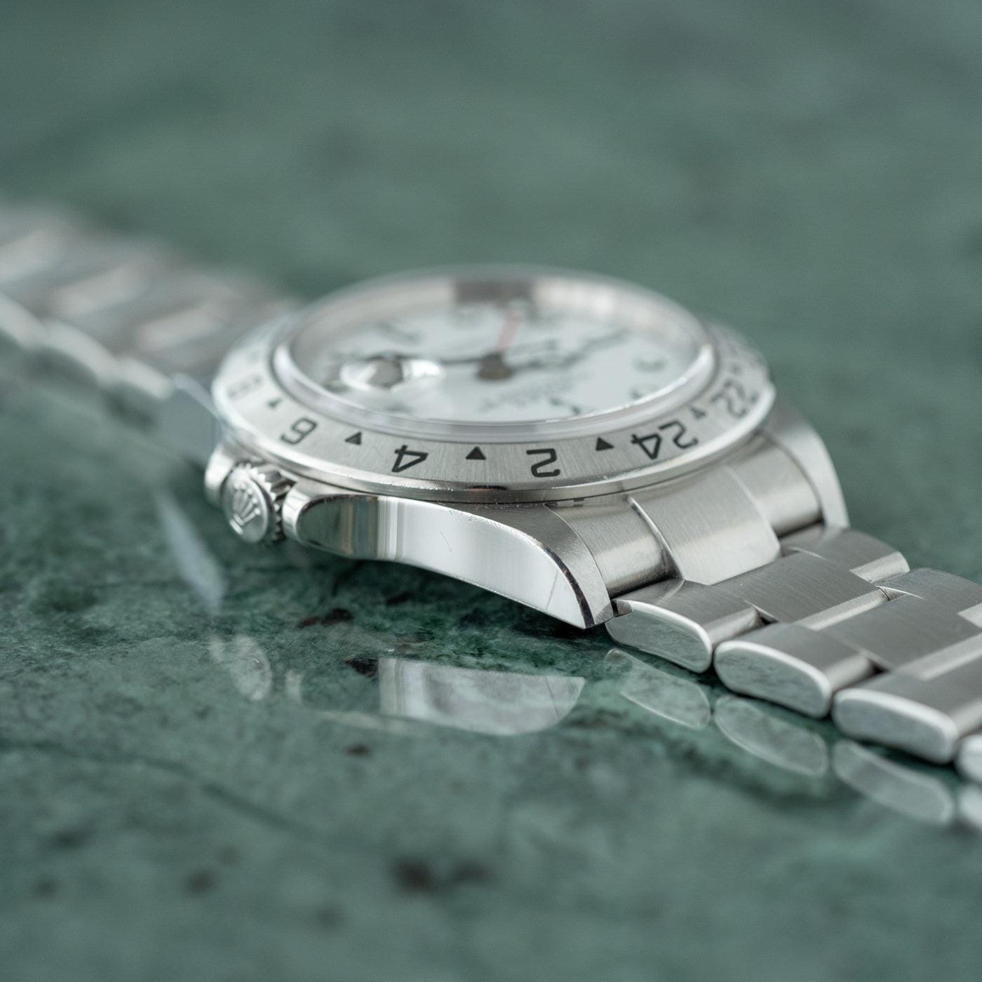 ROLEX Explorer II 16570 White Dial “Polar” - Arbitro