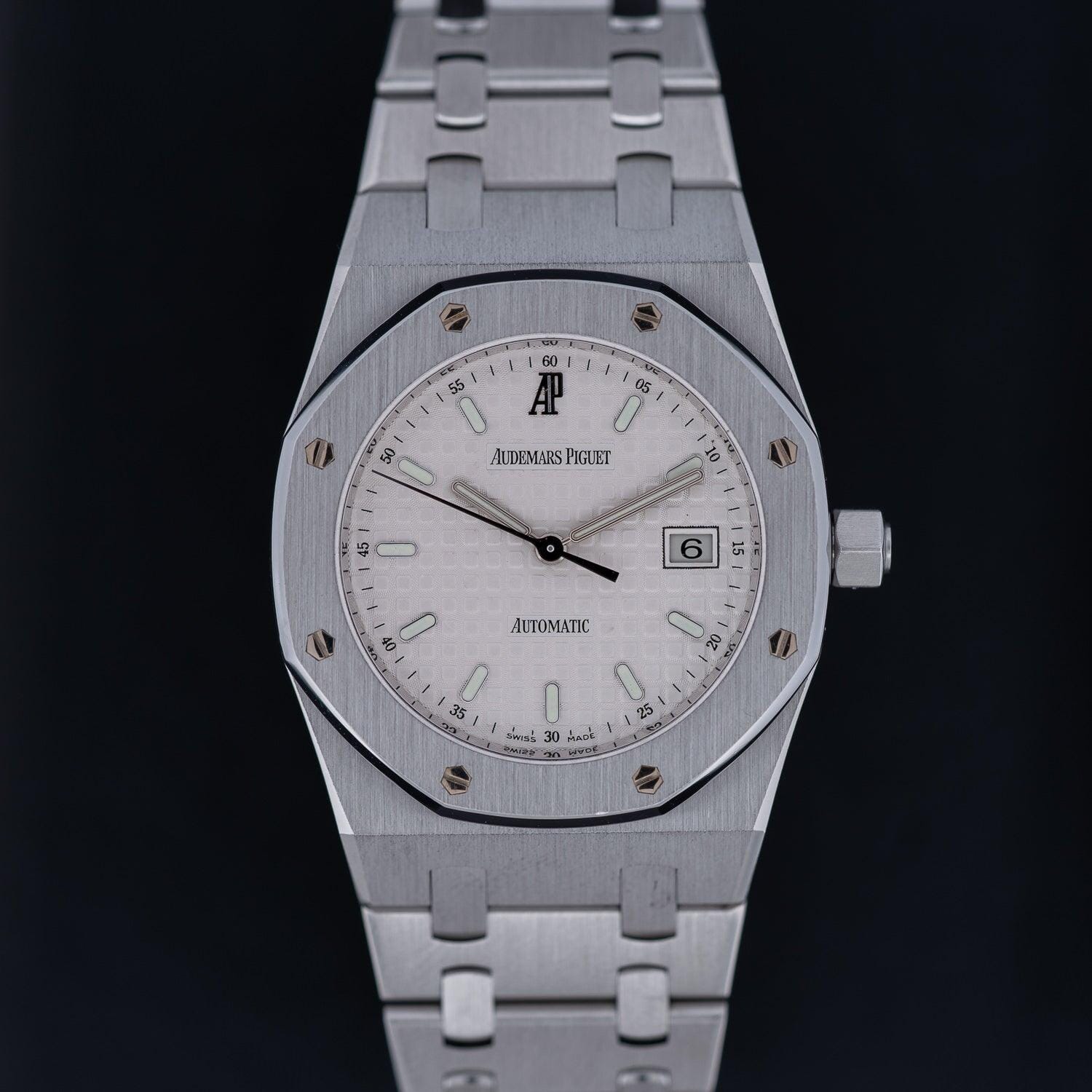 AUDEMARS PIGUET Royal Oak 15000ST White Dial