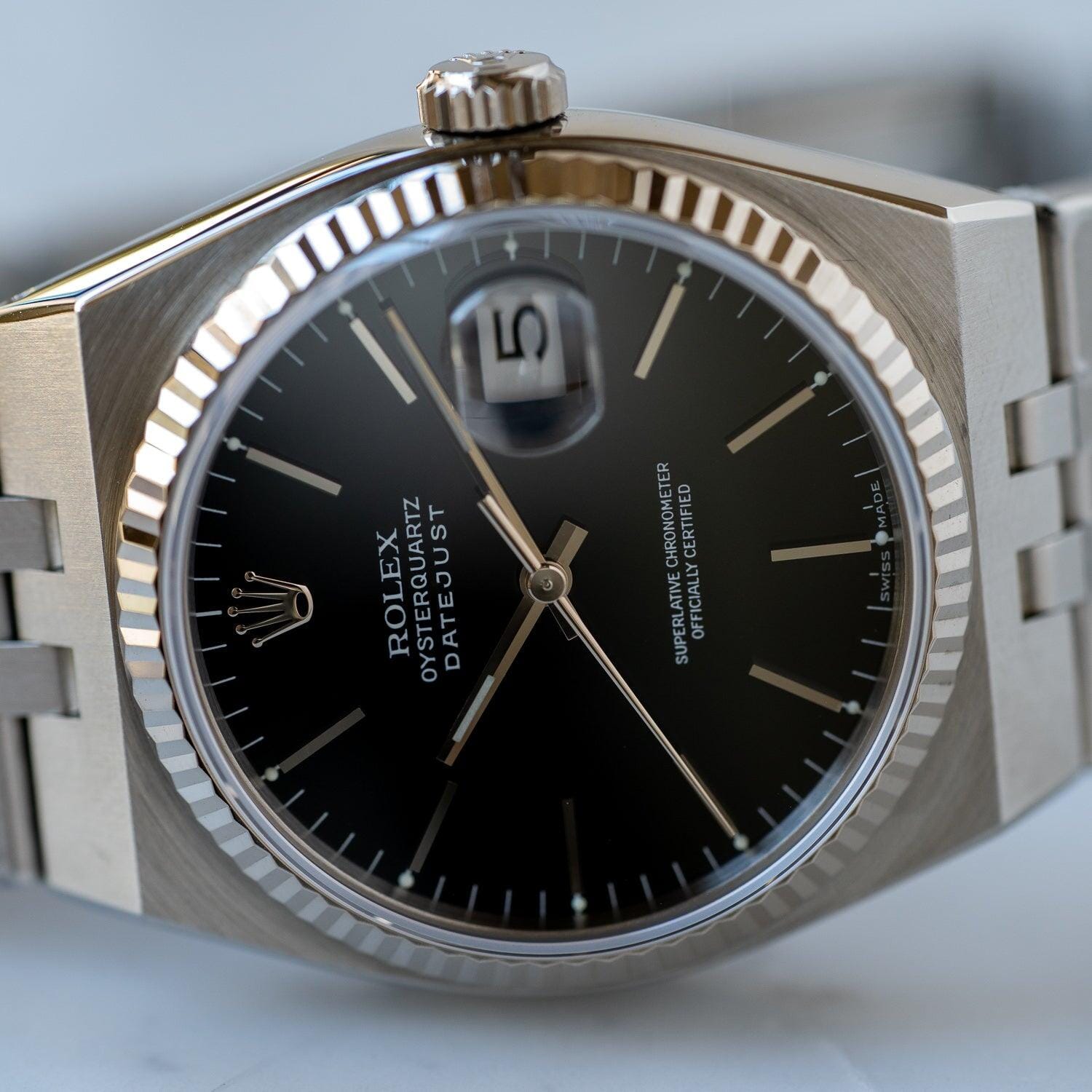 ROLEX OysterQuartz Datejust 17014 Black / ロレックス オイスタークォーツ デイトジャスト 17014 |  ARBITRO