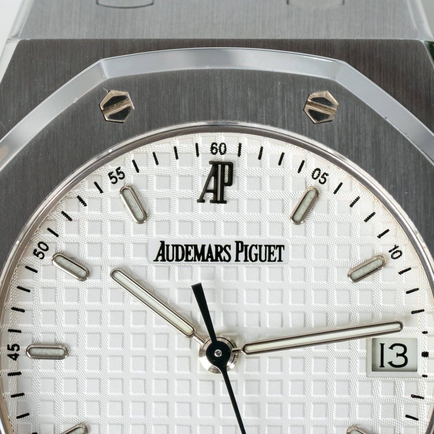 AUDEMARS PIGUET Royal Oak 14790ST White with Box and Paper ARBITRO